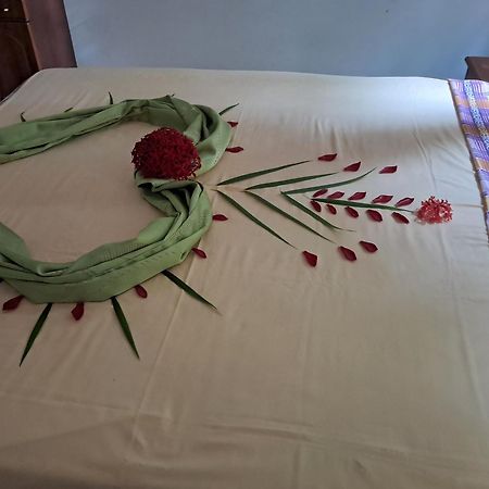 Port Glaud Gigi'S Self Catering Apartment מראה חיצוני תמונה