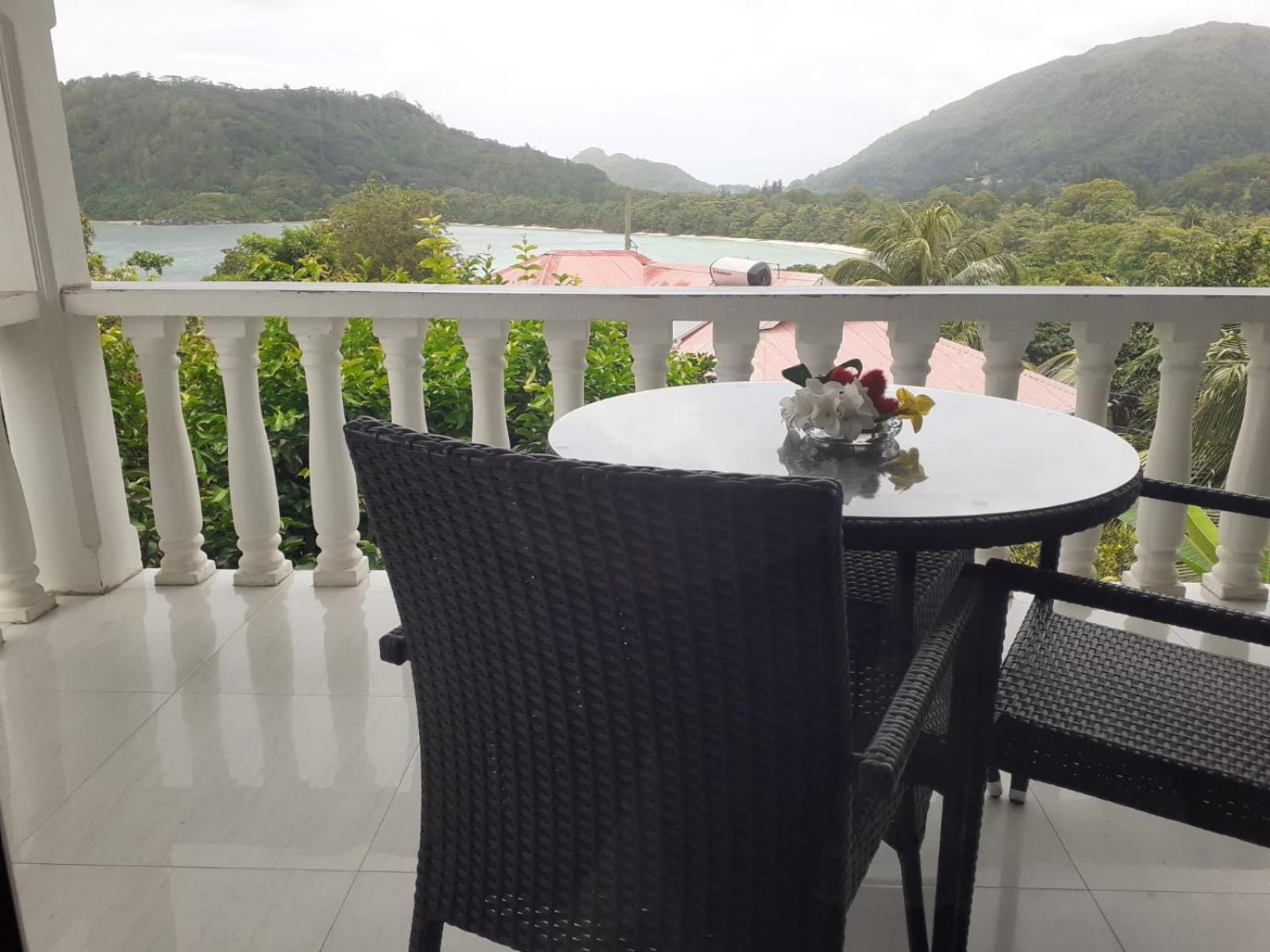 Port Glaud Gigi'S Self Catering Apartment מראה חיצוני תמונה