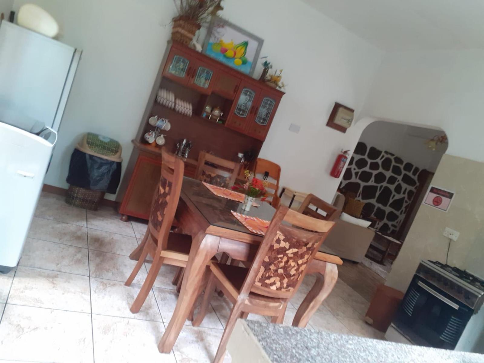 Port Glaud Gigi'S Self Catering Apartment מראה חיצוני תמונה