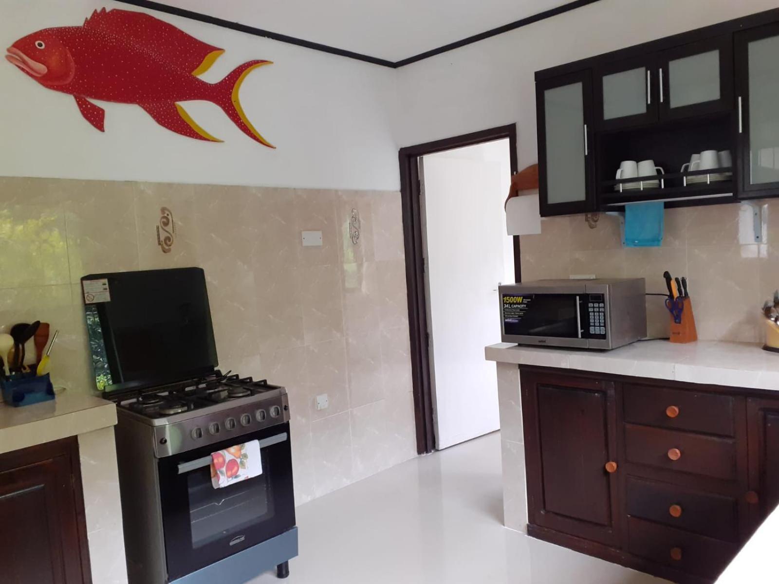 Port Glaud Gigi'S Self Catering Apartment מראה חיצוני תמונה