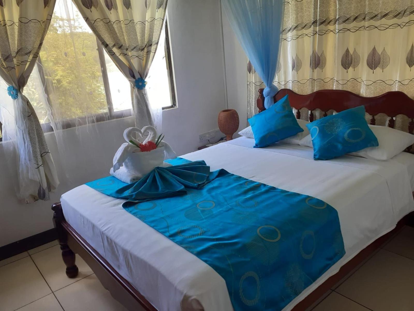 Port Glaud Gigi'S Self Catering Apartment מראה חיצוני תמונה